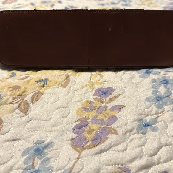 Etienne Aigner Purse - Picture 8 of 8